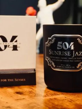 我是如何以完全新手的身份，在Shopify上打造了一个高端蜡烛品牌